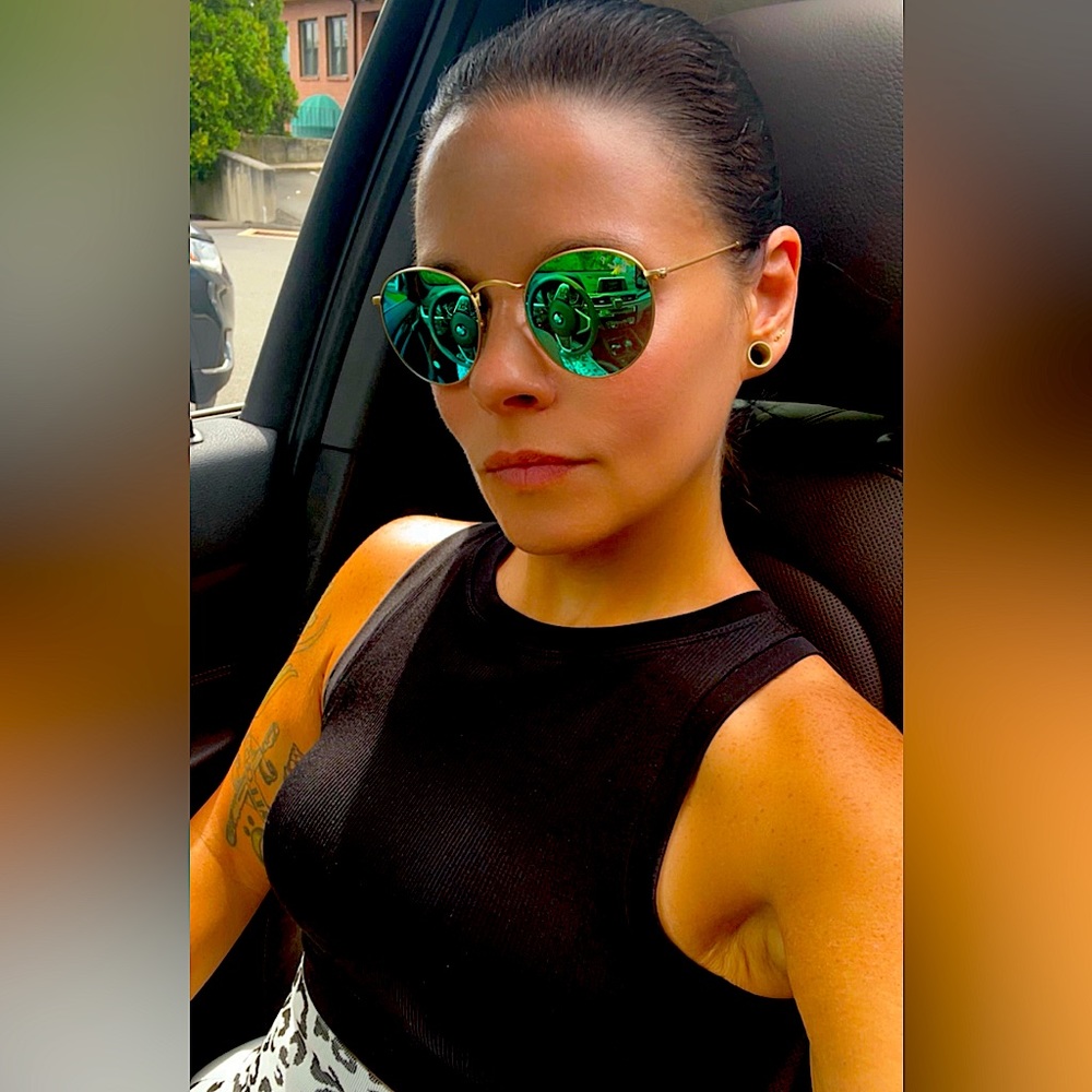 Meet your Posher, Amy